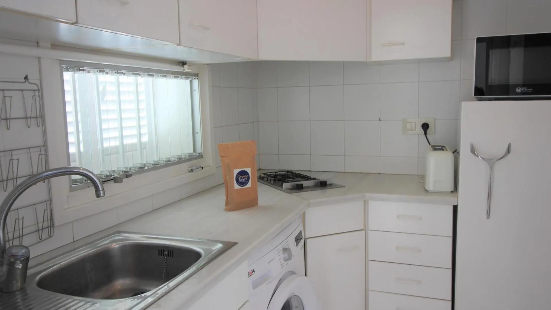 El Mar - Apartamento Con Una Terraza Que Brinda Unas Magnificas Vistas. - Es-228-128 Llanca 0*,