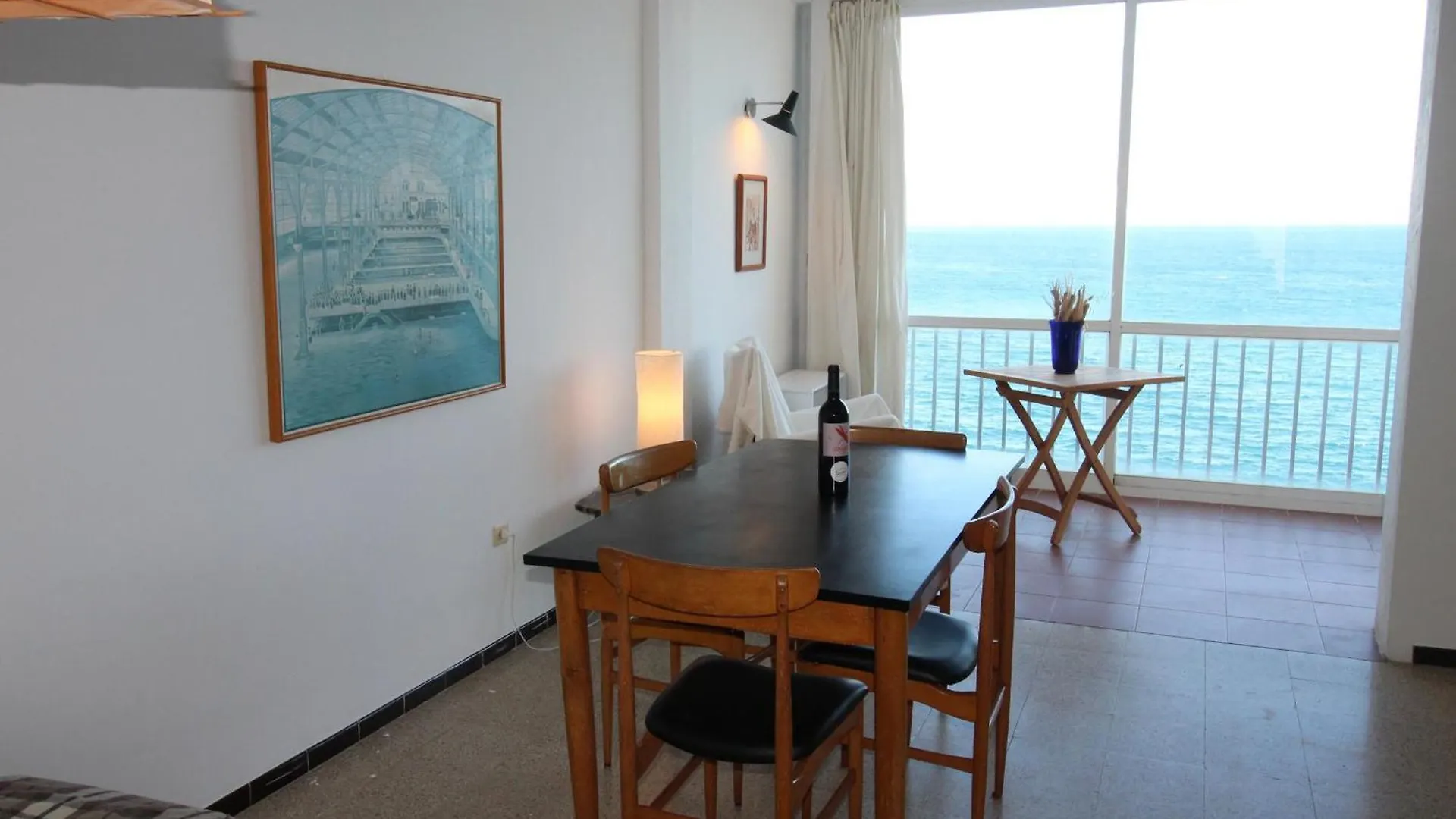 El Mar - Apartamento Con Una Terraza Que Brinda Unas Magnificas Vistas. - Es-228-128 Llanca 0*,  Spain