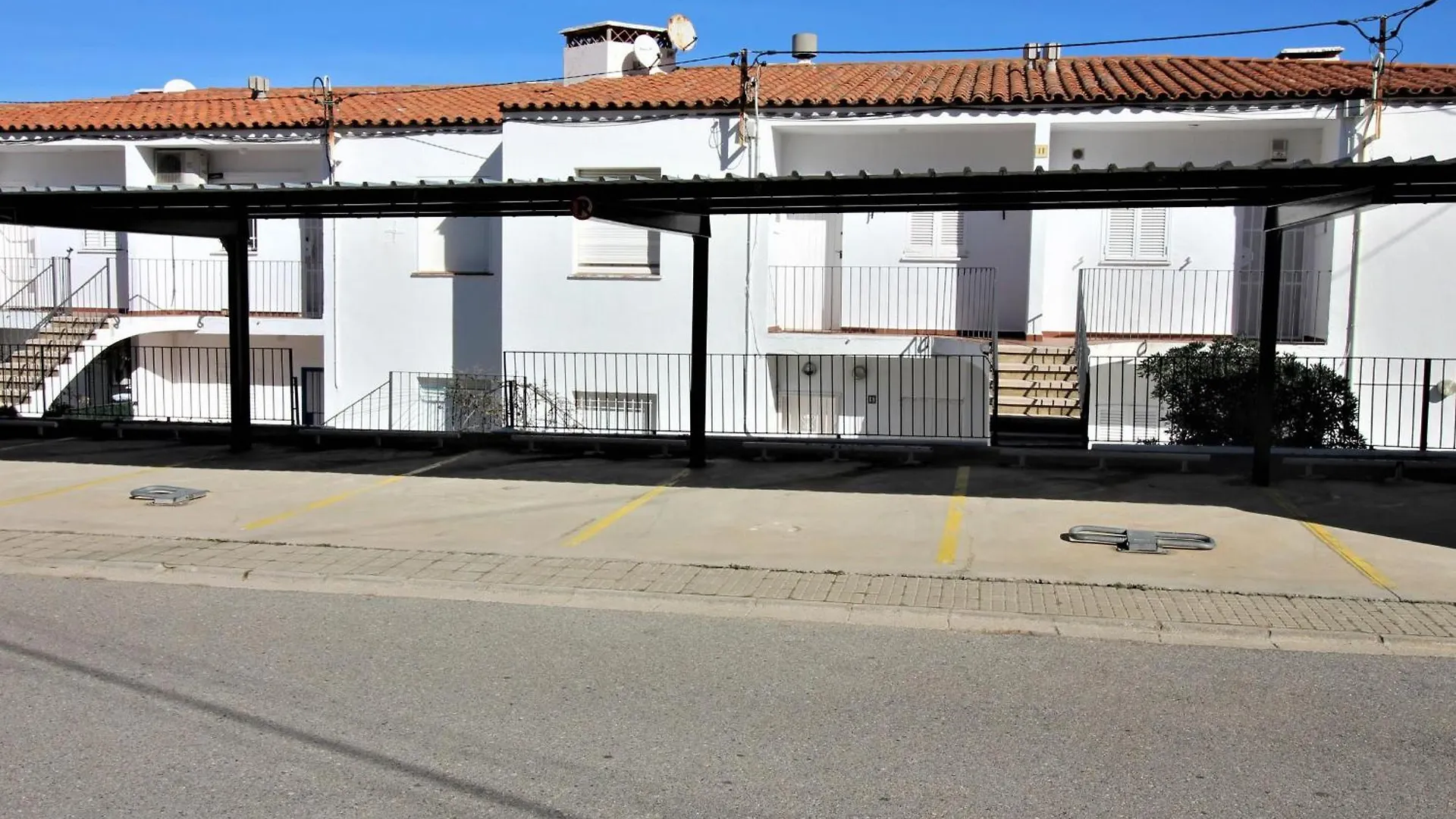 El Mar - Apartamento Con Una Terraza Que Brinda Unas Magnificas Vistas. - Es-228-128 Llanca